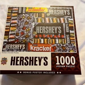 NWOT Hershey’s 1000 piece puzzle